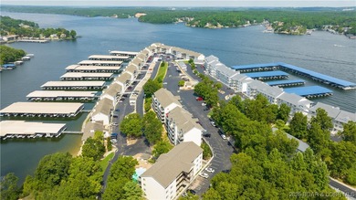TOP-FLOOR PANORAMIC MAIN CHANNEL VIEWS set this exceptional - photo 15