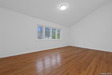 Beautiful and spacious home featuring 4 bedrooms and 2.5 - photo 15