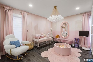 Welcome to this striking, fully-renovated modern masterpiece set - photo 15
