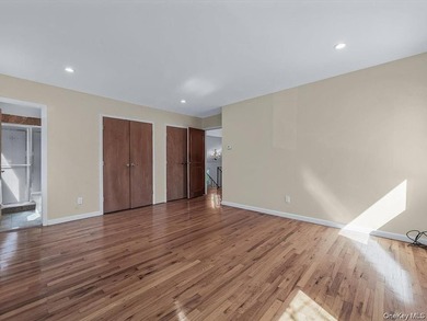 Beautiful and spacious home featuring 4 bedrooms and 2.5 - photo 19