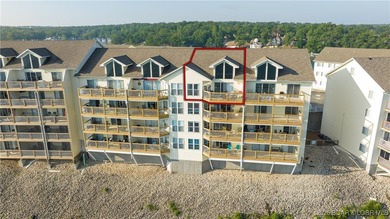 TOP-FLOOR PANORAMIC MAIN CHANNEL VIEWS set this exceptional - photo 22