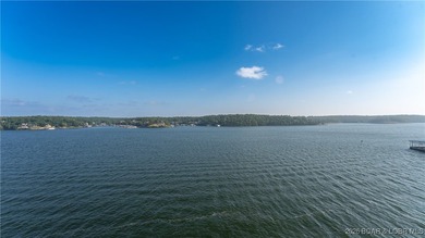TOP-FLOOR PANORAMIC MAIN CHANNEL VIEWS set this exceptional - photo 24