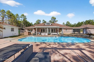 Enjoy privacy and space at this unique Gulfport property - photo 4