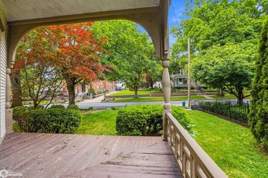 Perched atop the bluff with sweeping views of the Mississippi - photo 4