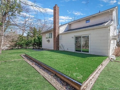 Beautiful and spacious home featuring 4 bedrooms and 2.5 - photo 29