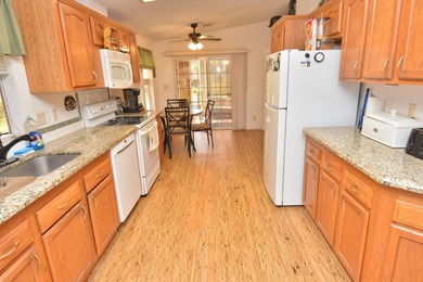Savanna Club corner lot gem offering relaxed 55+ living. Enjoy - photo 7