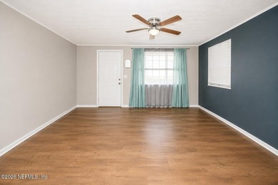 Recently remodeled gem. Granite Countertops. New Dishwasher and - photo 9