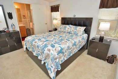 Savanna Club corner lot gem offering relaxed 55+ living. Enjoy - photo 9