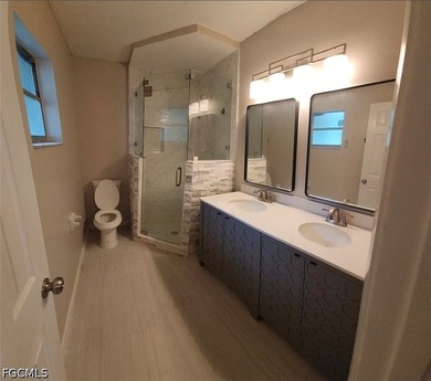 This 1657 square foot single family home has 4 bedrooms and 2.0 - photo 15