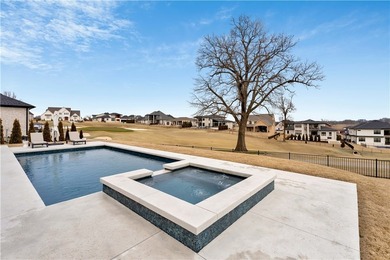 Modern luxury on the Shadow Valley golf course! Built in 2022 - photo 29
