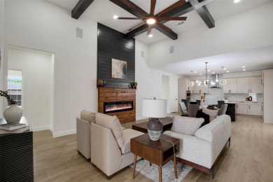 Lake Home For Sale in Tool, Texas