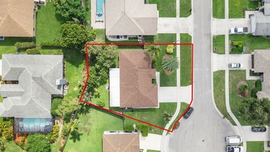 Welcome to this beautifully maintained 3-bed, 2-bath home in the - photo 33