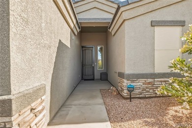 Fully upgraded 2023 build in Eagle View Estates with owned solar - photo 5