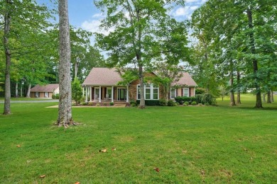(private lake, pond, creek) Home For Sale in Jamestown Tennessee