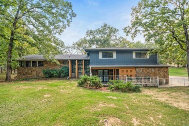 Lake Home For Sale in Hot Springs, Arkansas