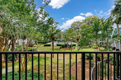 Just steps from the beach, Surf Court is one of the island's - photo 17