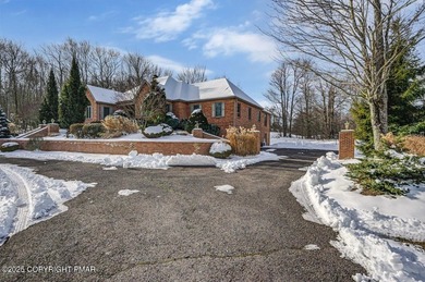 One-of-a-kind, must-see brick home offering approximately 3,500 - photo 4
