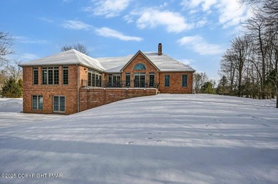 One-of-a-kind, must-see brick home offering approximately 3,500 - photo 7