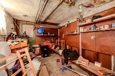Welcome to a fantastic, income-generating multi-family property - photo 33