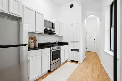 424 East 115th St 1C - photo 7
