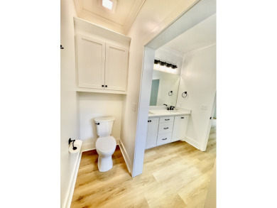 Beautiful New Lake Eddins Home!! - photo 17