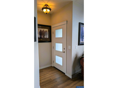 Accepted Offer with Contingencies. Beautifully appointed - photo 5