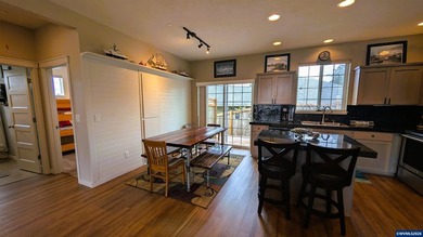 Accepted Offer with Contingencies. Beautifully appointed - photo 9