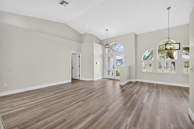 Welcome to your private Florida retreat in the highly desirable - photo 6