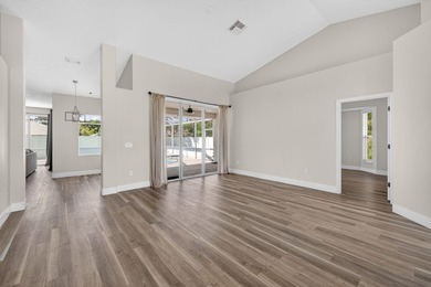 Welcome to your private Florida retreat in the highly desirable - photo 7
