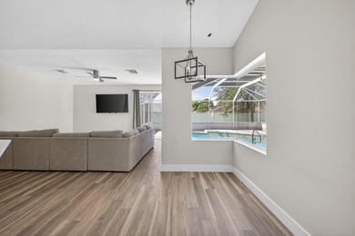 Welcome to your private Florida retreat in the highly desirable - photo 10