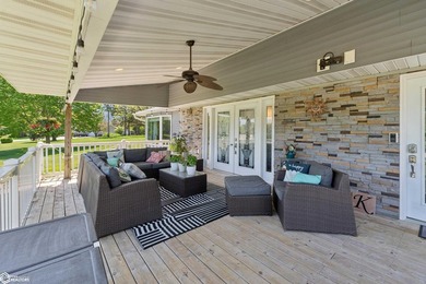 Enjoy the best of country-style living with the convenience of - photo 4