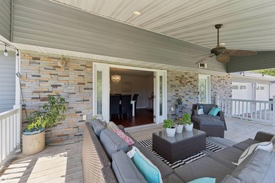 Enjoy the best of country-style living with the convenience of - photo 5