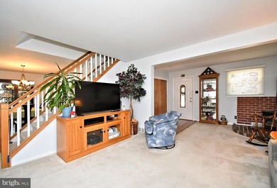 Immediate possession!!! Welcome to 238 Fox Run Road, a well - photo 12