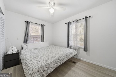 Experience lakefront living with this beautifully renovated home - photo 16
