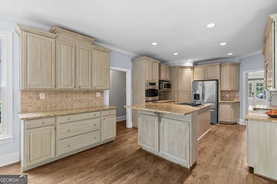 Welcome home to this exceptional 6-bedroom, 5.5 bath home that - photo 19