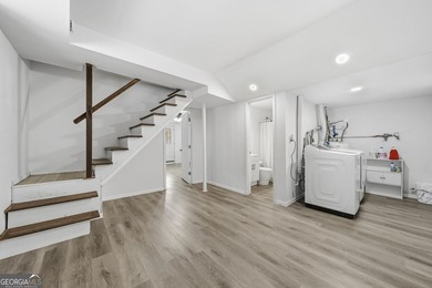 Experience lakefront living with this beautifully renovated home - photo 21