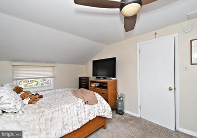 Immediate possession!!! Welcome to 238 Fox Run Road, a well - photo 22