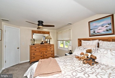 Immediate possession!!! Welcome to 238 Fox Run Road, a well - photo 23