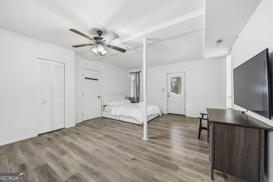 Experience lakefront living with this beautifully renovated home - photo 25