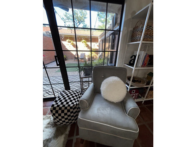 Rare opportunity to own a character-filled townhome in the - photo 25