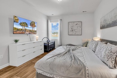 Turnkey Pond-View Townhome in Victory Point | STR-Approved | 3BR - photo 26
