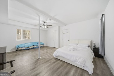 Experience lakefront living with this beautifully renovated home - photo 26
