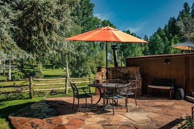 Juli Morelock, Galles Properties, C:,,: Presenting a rare - photo 29