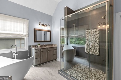 Welcome home to this exceptional 6-bedroom, 5.5 bath home that - photo 38