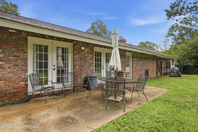 This one is a slam dunk! Ideally located just 0.2 miles from - photo 38