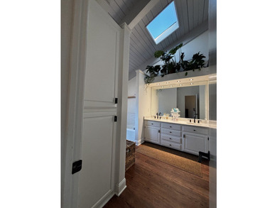 Rare opportunity to own a character-filled townhome in the - photo 42