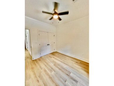 Beautiful New Lake Eddins Home!! - photo 21