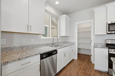 ***Live just minutes from Saratoga Springs for under $500,000*** - photo 15