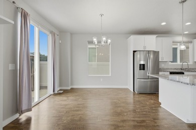 ***Live just minutes from Saratoga Springs for under $500,000*** - photo 19