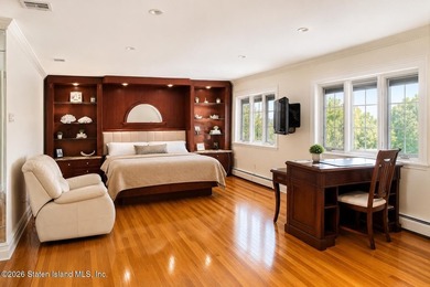 A truly irreplaceable offering on Todt Hill, this extraordinary - photo 25